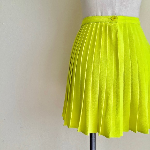 Pleated Tennis Skirt - Picture 6 of 7